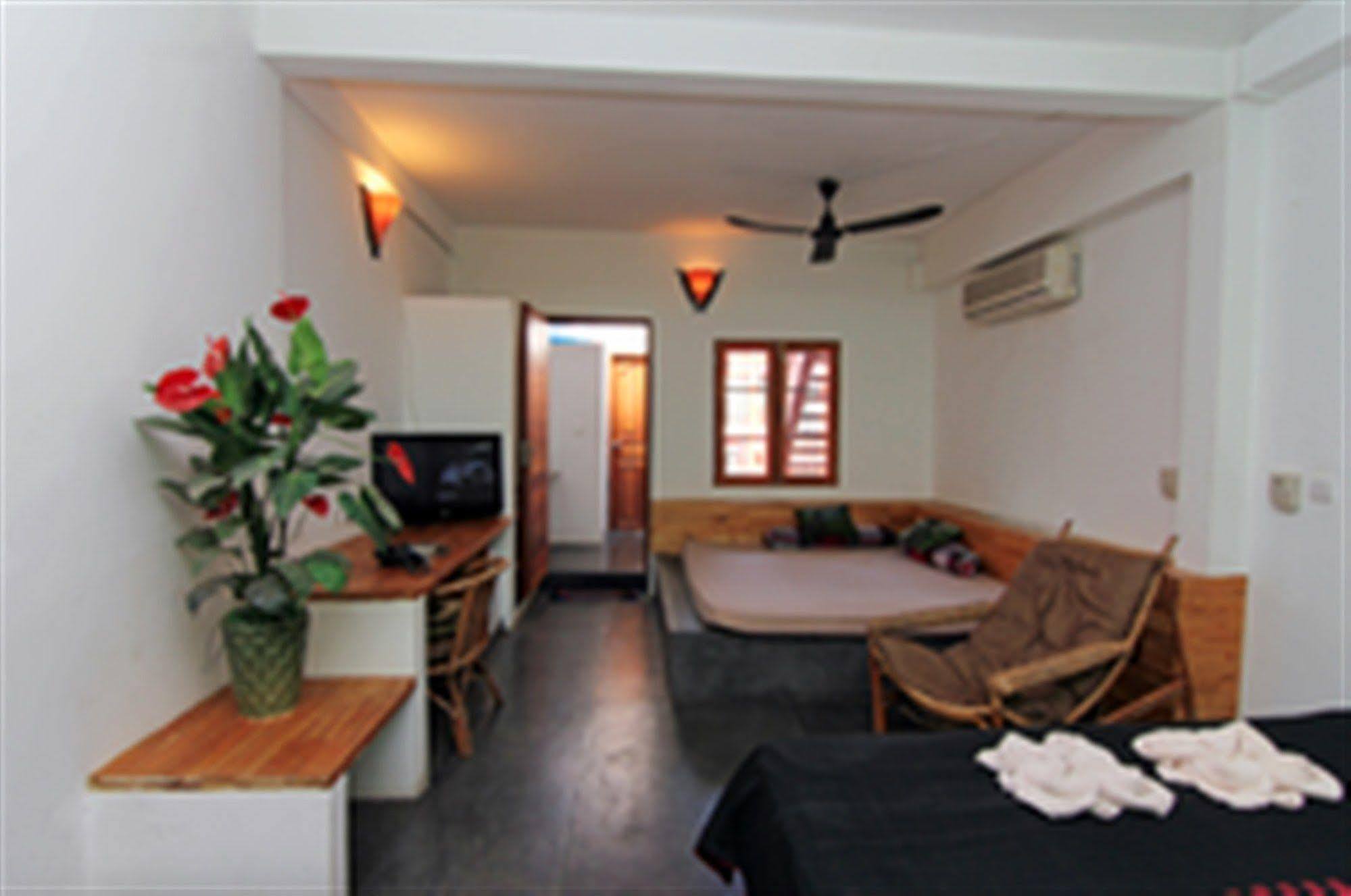 The Local - Riverside Phnom Penh Exterior foto